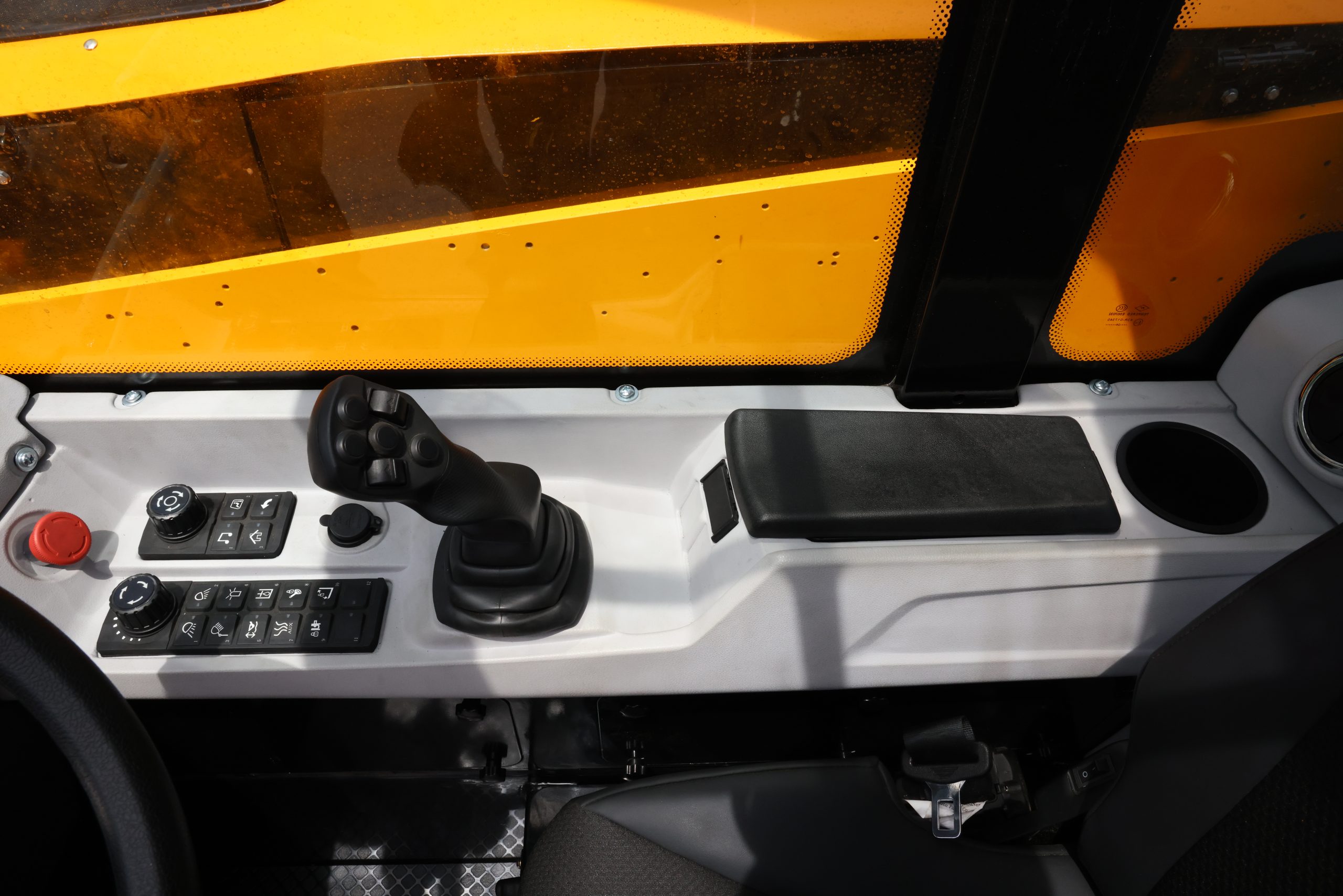 Телескопический погрузчик Lonking LGT4207 Телескопический погрузчик Lonking LGT4207