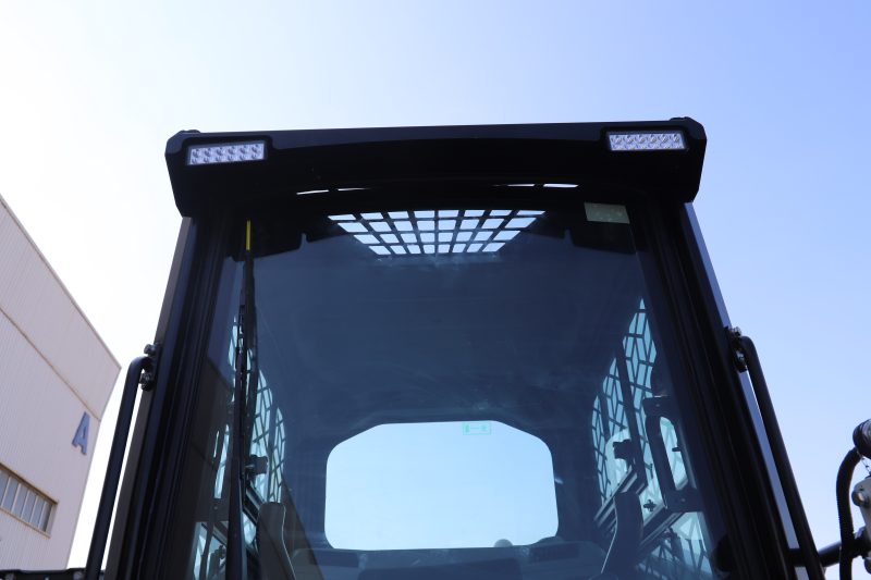 Мини-погрузчик Lonking CDM315T